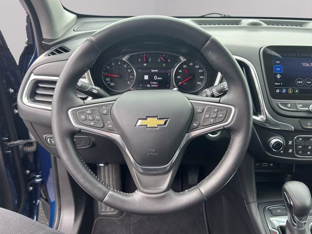 2022 Blue Glow Metallic Chevrolet Equinox LT AWD SUV