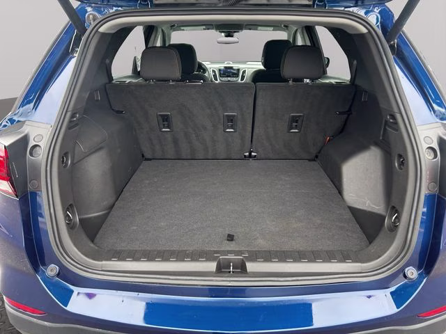 2022 Blue Glow Metallic Chevrolet Equinox LT AWD SUV