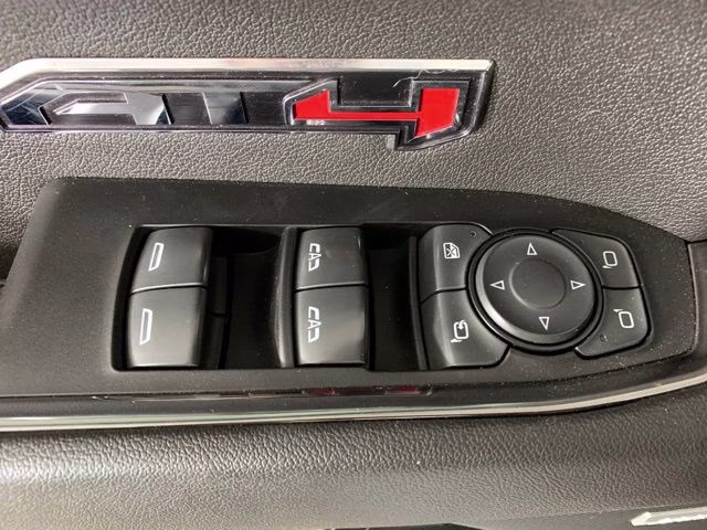 2022 Summit White GMC Sierra 1500 AT4 4X4 Truck