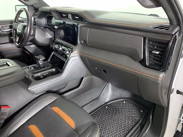 2022 Summit White GMC Sierra 1500 AT4 4X4 Truck