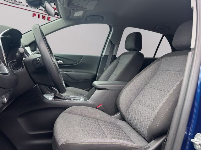 2022 Blue Glow Metallic Chevrolet Equinox LT AWD SUV
