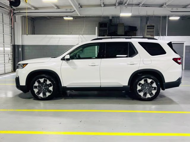 2026 Platinum White Pearl Honda Pilot Elite AWD SUV