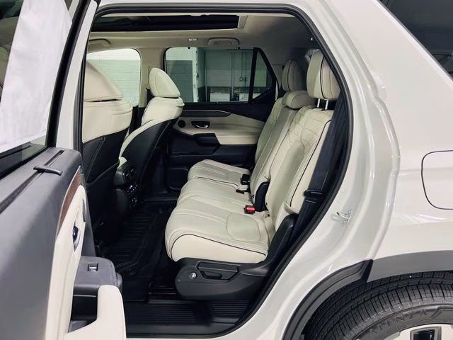 2026 Platinum White Pearl Honda Pilot Elite AWD SUV