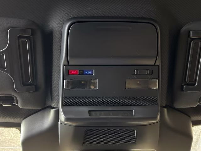 2026 Ice Silver Metallic Subaru Outback Premium AWD SUV