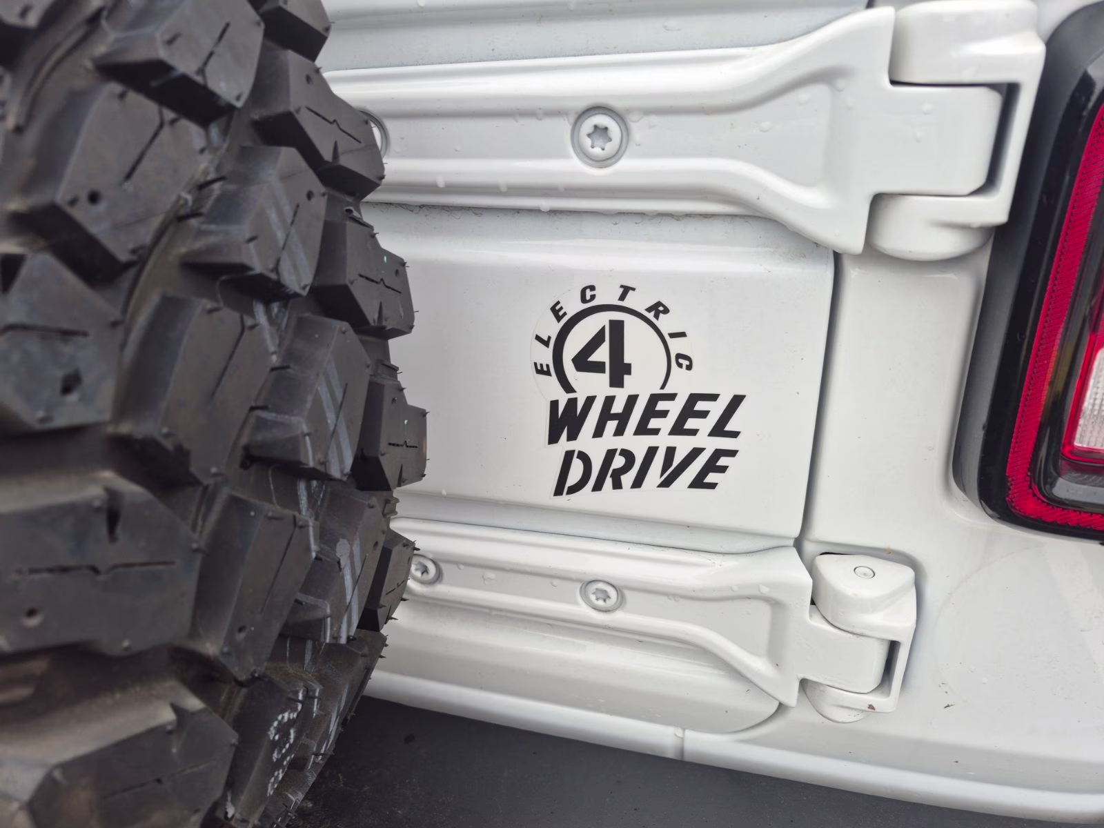 2023 Bright White Clearcoat Jeep Wrangler Willys 4xe 4X4 SUV