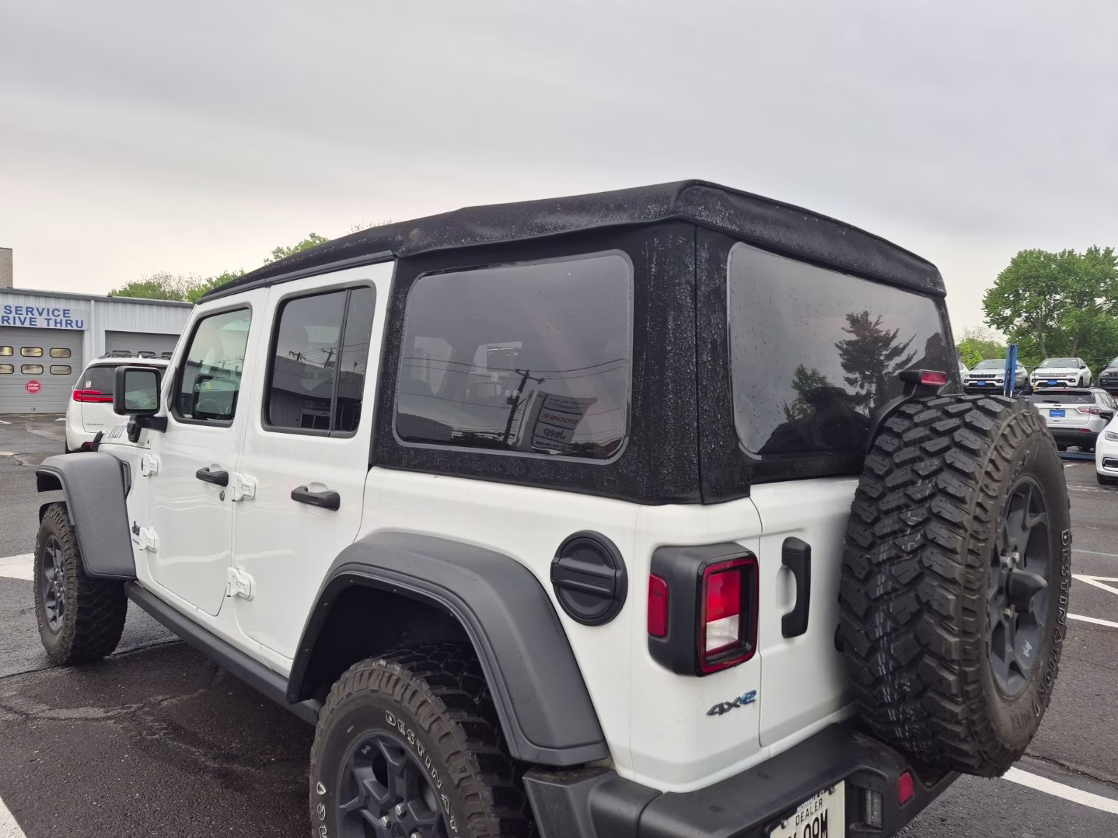 2023 Bright White Clearcoat Jeep Wrangler Willys 4xe 4X4 SUV