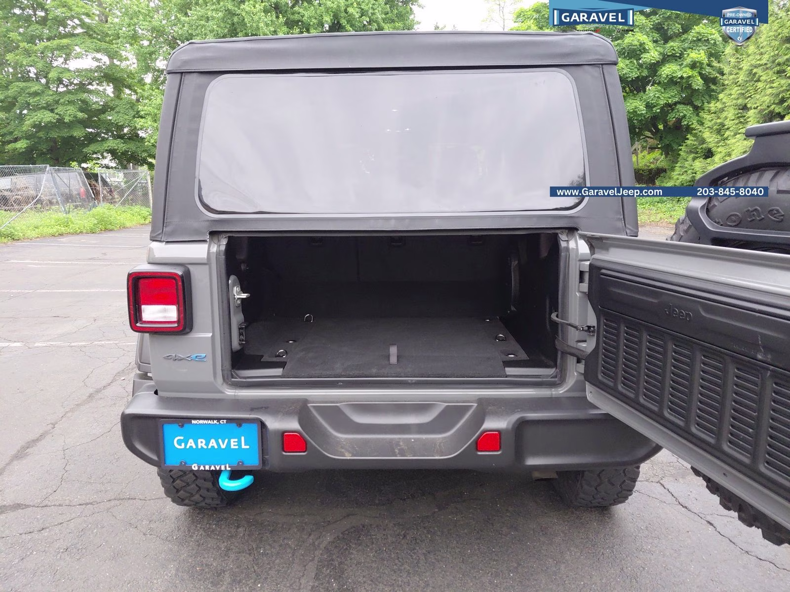 2023 Sting-Gray Clearcoat Jeep Wrangler Willys 4xe 4X4 SUV