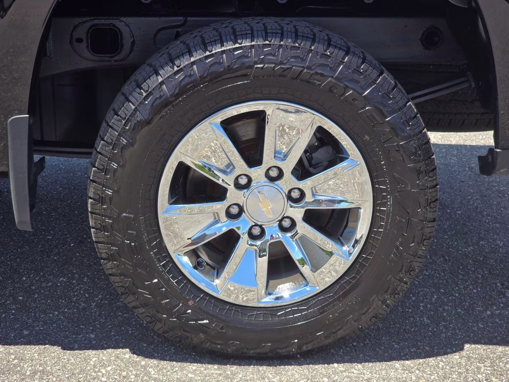 2022 Black Chevrolet Silverado 1500 LTD LT 4X4 Truck