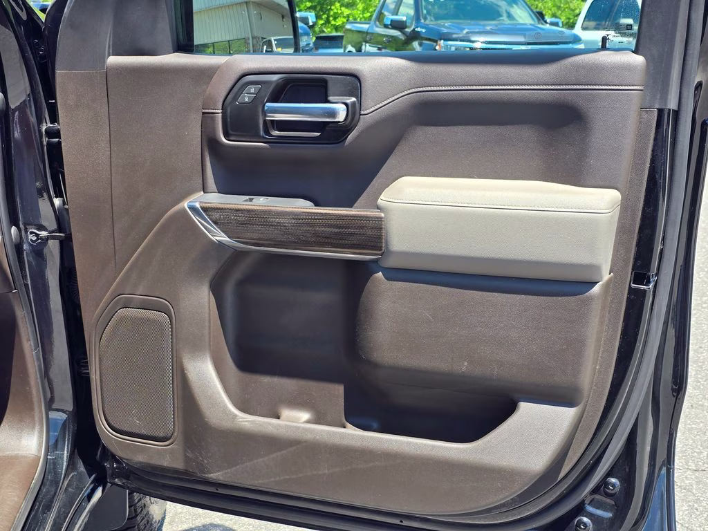 2022 Black Chevrolet Silverado 1500 LTD LT 4X4 Truck