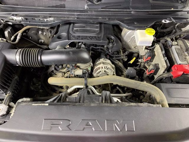 2022 Bright White Clearcoat Ram 1500 Laramie 4X4 Truck