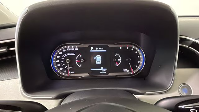 2023 Shimmering Silver Hyundai Tucson SEL FWD SUV