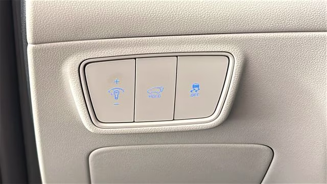2023 Shimmering Silver Hyundai Tucson SEL FWD SUV