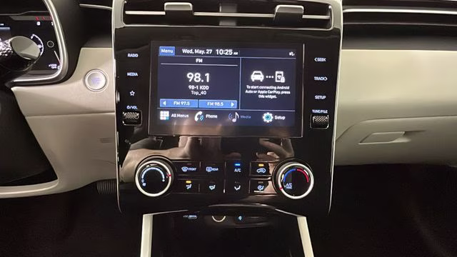 2023 Shimmering Silver Hyundai Tucson SEL FWD SUV