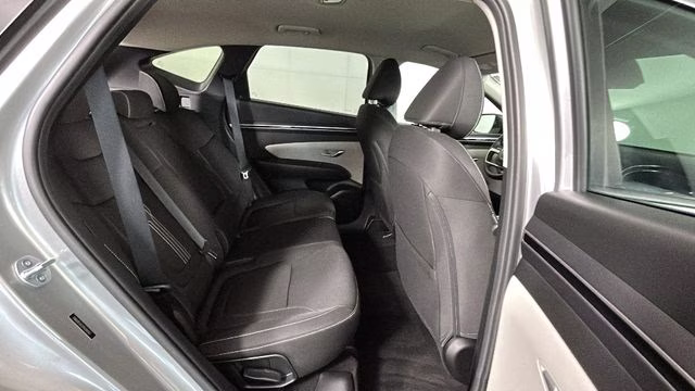 2023 Shimmering Silver Hyundai Tucson SEL FWD SUV