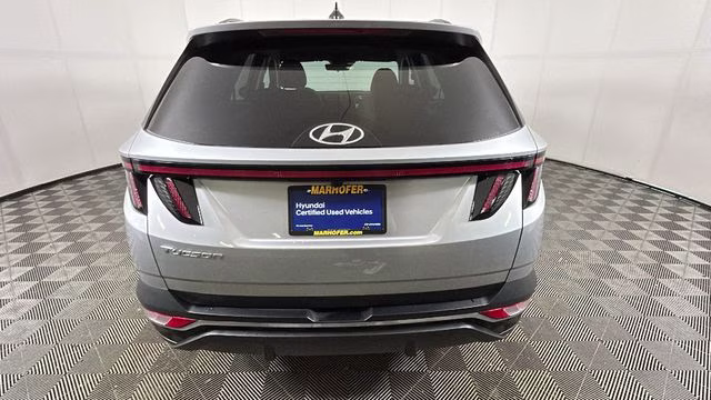 2023 Shimmering Silver Hyundai Tucson SEL FWD SUV