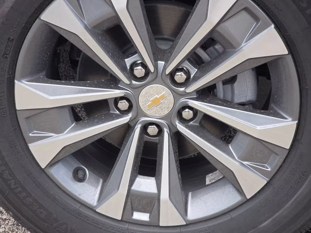 2026 Mosaic Black Metallic Chevrolet Equinox LT FWD SUV