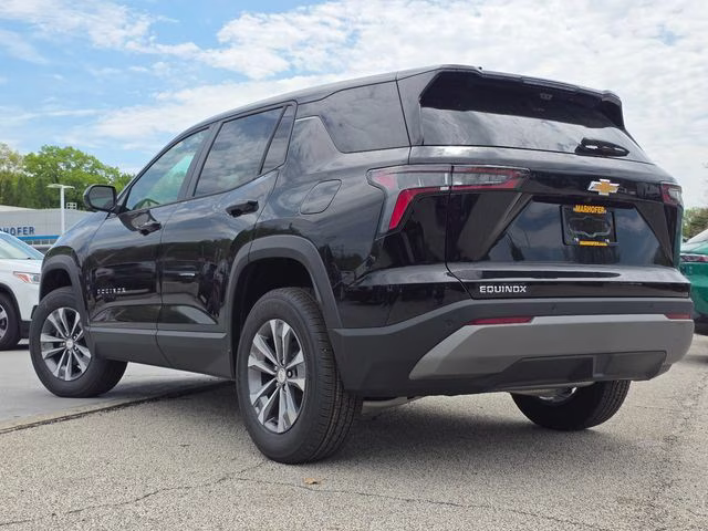 2026 Mosaic Black Metallic Chevrolet Equinox LT FWD SUV