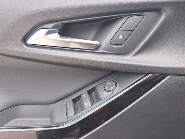 2026 Mosaic Black Metallic Chevrolet Equinox LT FWD SUV