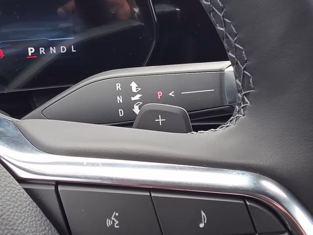 2026 Mosaic Black Metallic Chevrolet Equinox LT FWD SUV