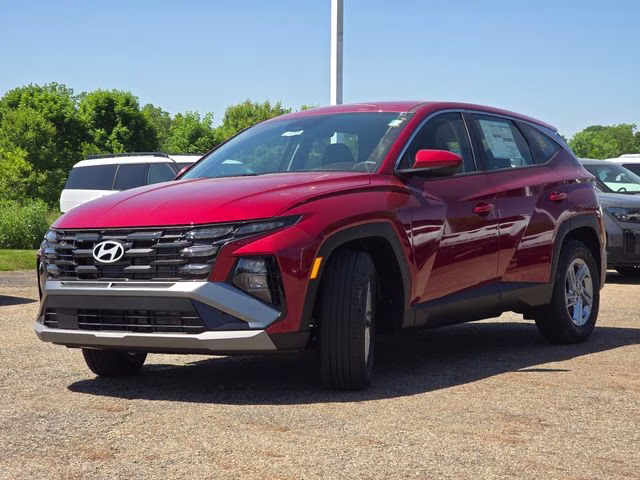 2026 Ultimate Red Hyundai Tucson SE FWD SUV