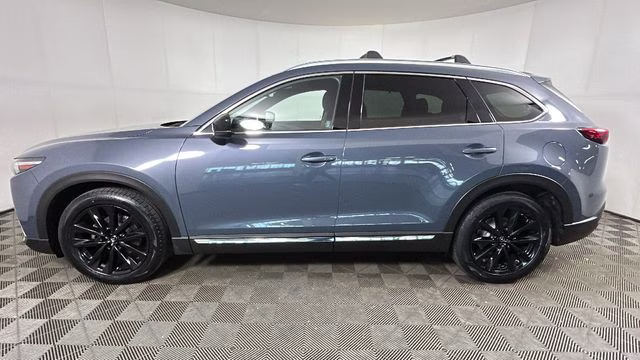 2022 Polymetal Gray Metallic Mazda CX-9 Carbon Edition AWD SUV