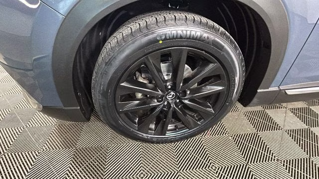 2022 Polymetal Gray Metallic Mazda CX-9 Carbon Edition AWD SUV