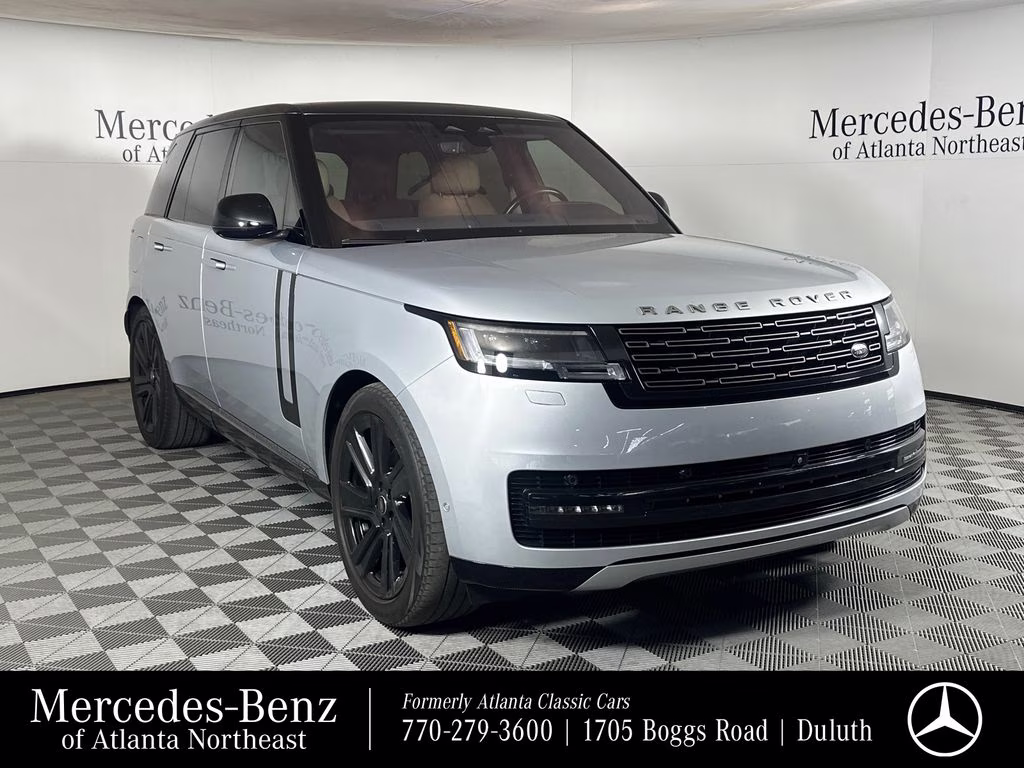 2023 Land Rover Range Rover 3.0 SE SWB's photo