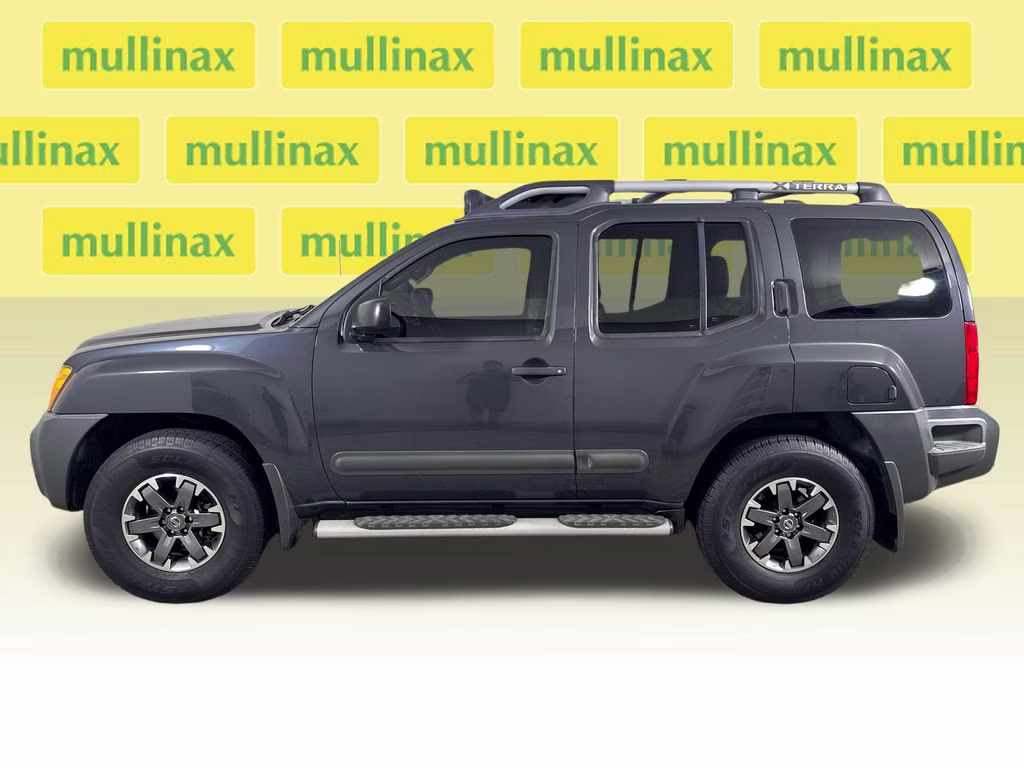 2014 Night Armor Pearl/Mica Nissan Xterra PRO-4X 4X4 SUV