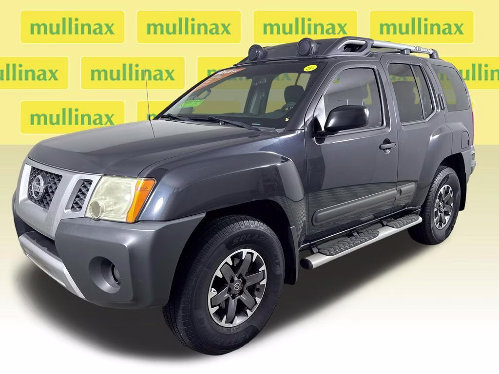 2014 Night Armor Pearl/Mica Nissan Xterra PRO-4X 4X4 SUV