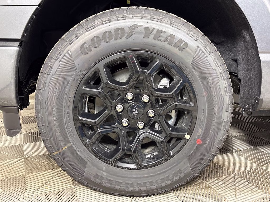 2026 Carbonized Gray Metallic Ford F-150 Lariat RWD Truck