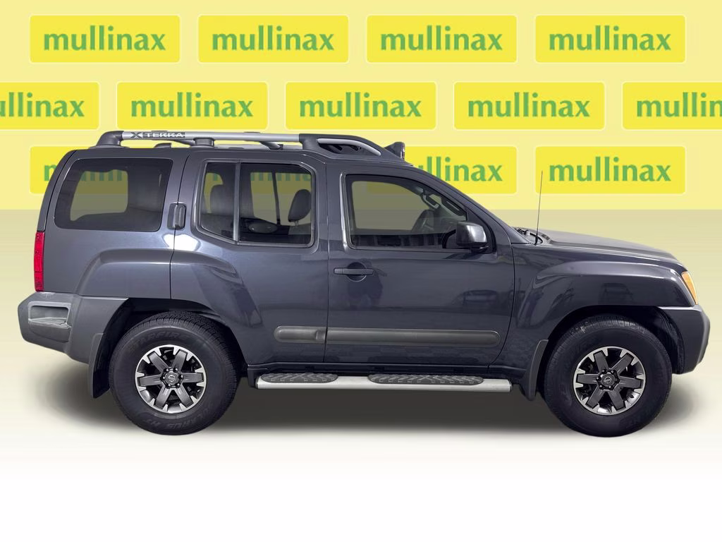 2014 Night Armor Pearl/Mica Nissan Xterra PRO-4X 4X4 SUV