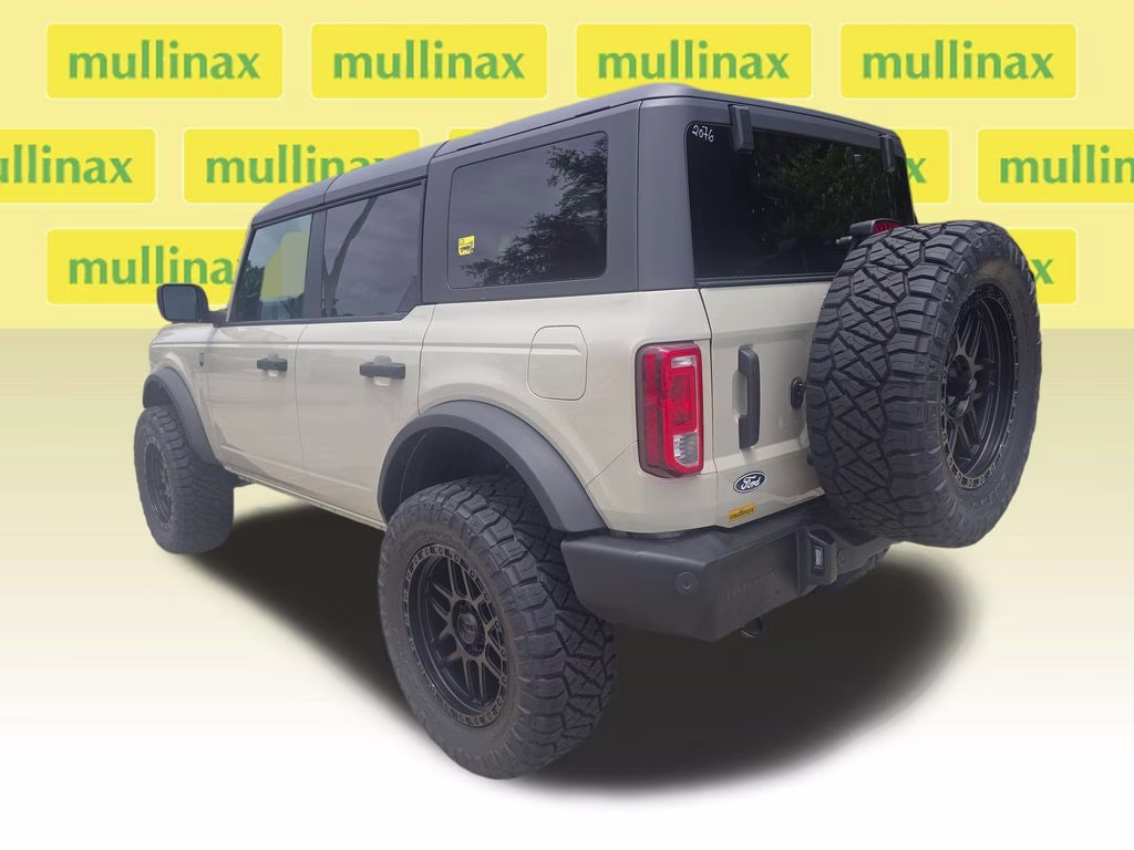 2026 Desert Sand Ford Bronco Big Bend 4X4 SUV