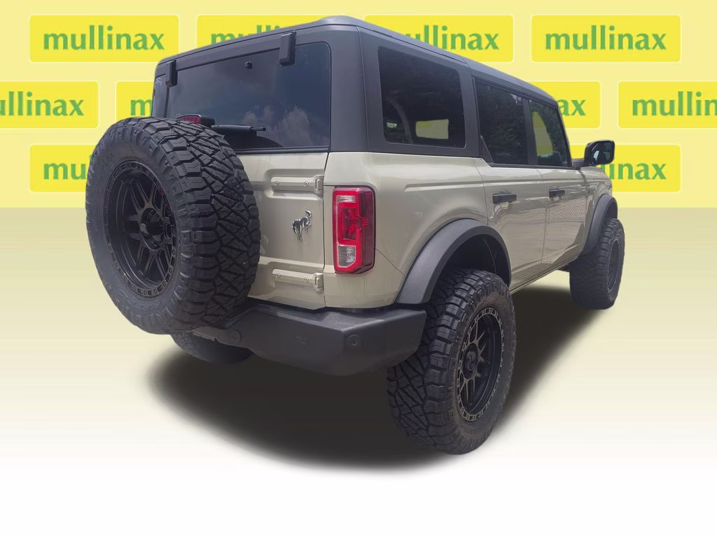 2026 Desert Sand Ford Bronco Big Bend 4X4 SUV