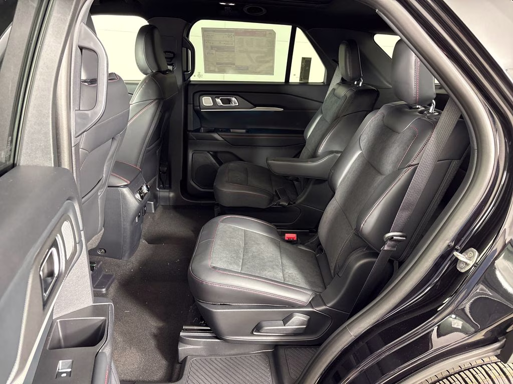 2026 Agate Black Metallic Ford Explorer ST 4X4 SUV