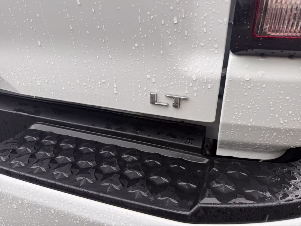 2024 Summit White Chevrolet Colorado LT RWD Truck