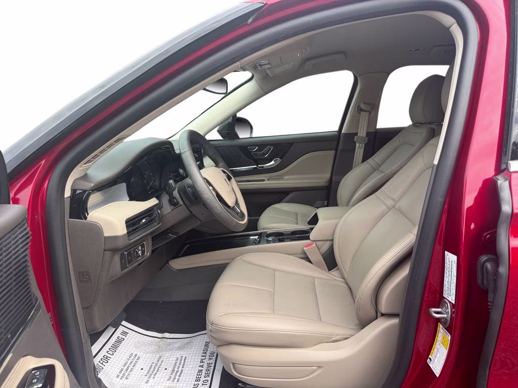 2022 Red Lincoln Corsair Standard FWD SUV