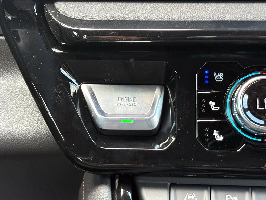 2026 Summit White GMC Sierra 1500 AT4 4X4 Truck