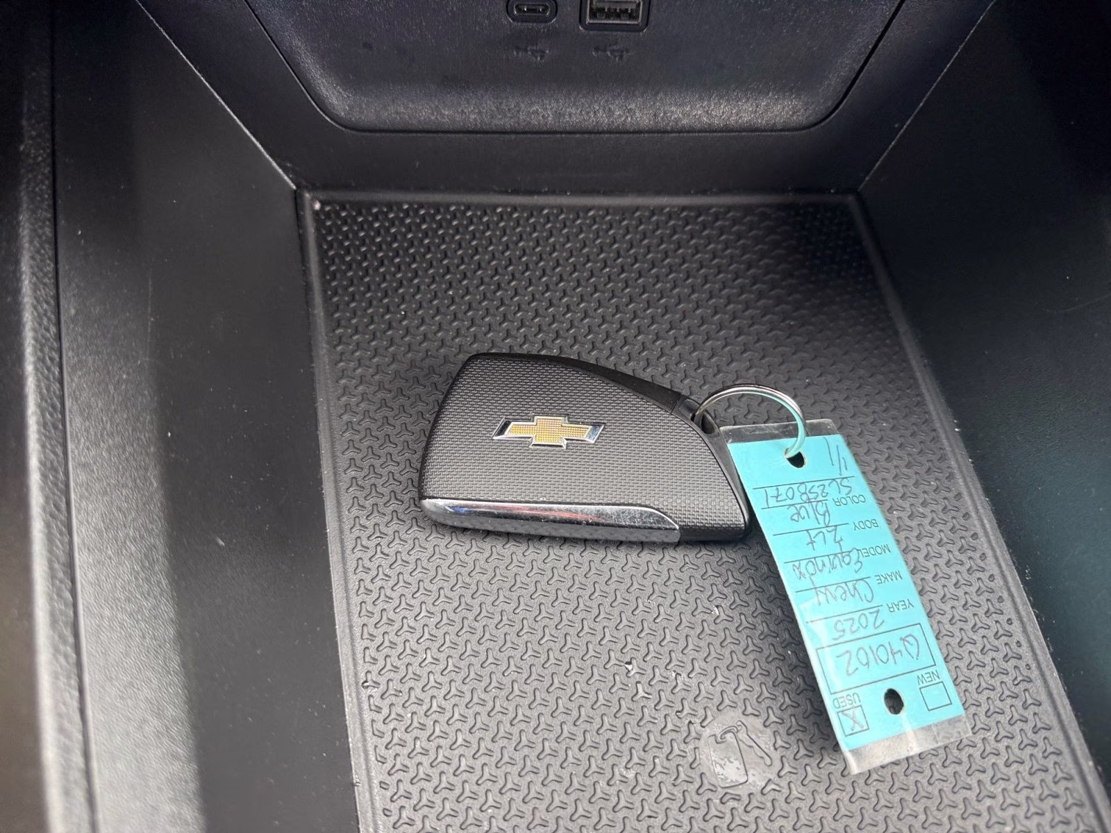 2025 Lakeshore Blue Metallic Chevrolet Equinox LT AWD SUV