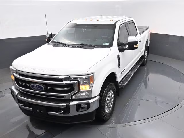 2022 Oxford White Ford Super Duty F-250 SRW Lariat 4X4 Truck