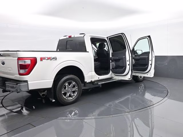 2022 White Metallic Ford F-150 Lariat 4X4 Truck