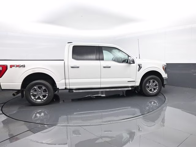 2022 White Metallic Ford F-150 Lariat 4X4 Truck