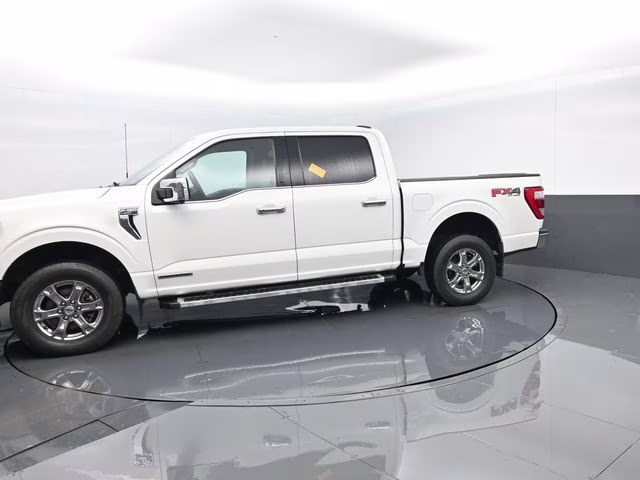 2022 White Metallic Ford F-150 Lariat 4X4 Truck