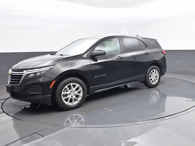 Used 2024 Chevrolet Equinox 1FL with VIN 3GNAX5EG4RL297607 for sale in Grafton, WV