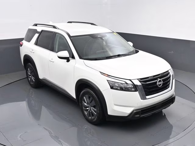 2025 Glacier White Nissan Pathfinder SV 4X4 SUV
