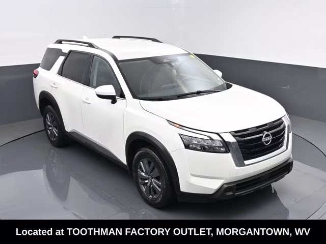 2025 Glacier White Nissan Pathfinder SV 4X4 SUV