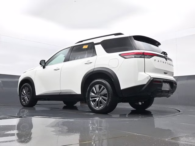 2025 Glacier White Nissan Pathfinder SV 4X4 SUV
