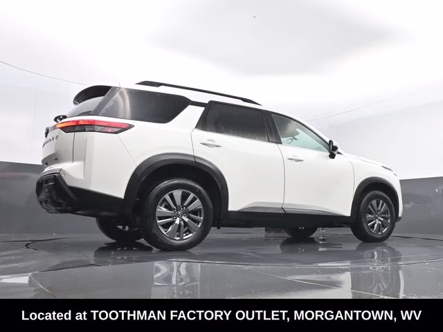 2025 Glacier White Nissan Pathfinder SV 4X4 SUV