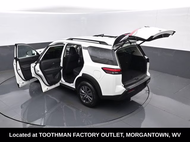 2025 Glacier White Nissan Pathfinder SV 4X4 SUV