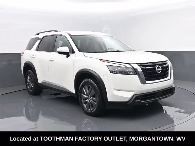 2025 Glacier White Nissan Pathfinder SV 4X4 SUV