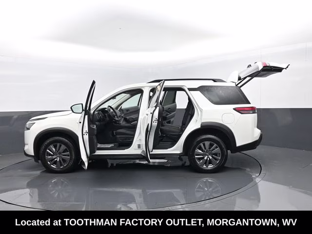 2025 Glacier White Nissan Pathfinder SV 4X4 SUV